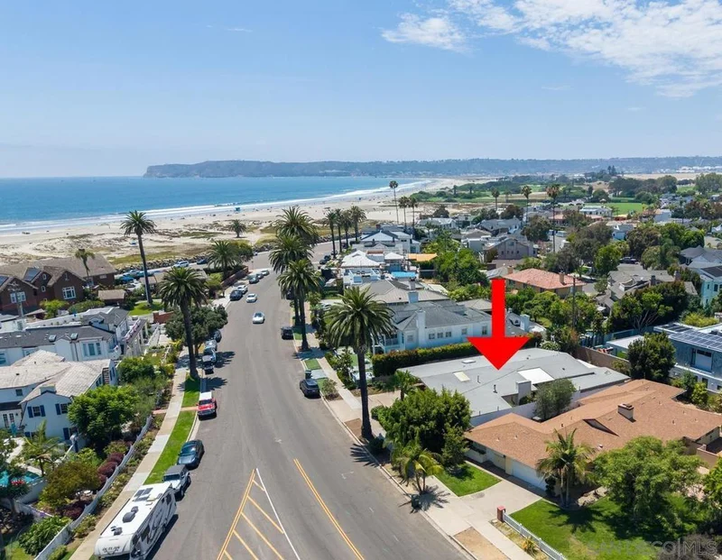 571 Marina Avenue