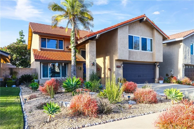 25235 Cinnamon Road