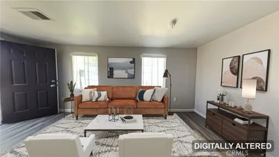 2868 Beachwood photo 2