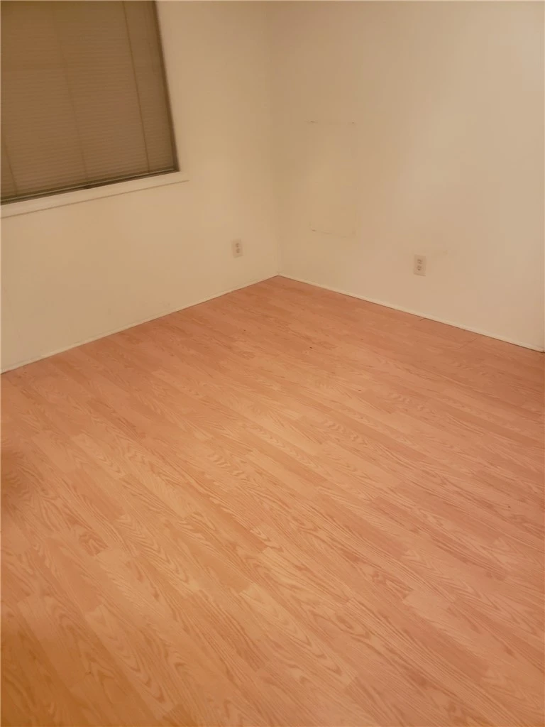 Interior 3