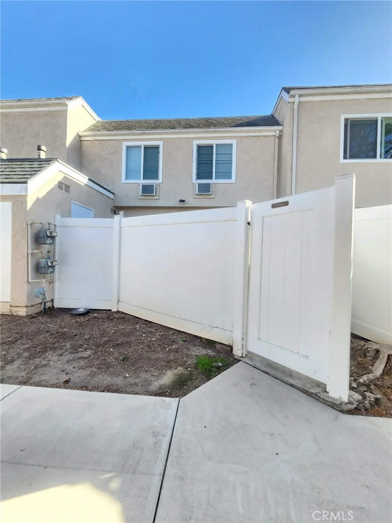 5 Dover, Irvine, CA 92604