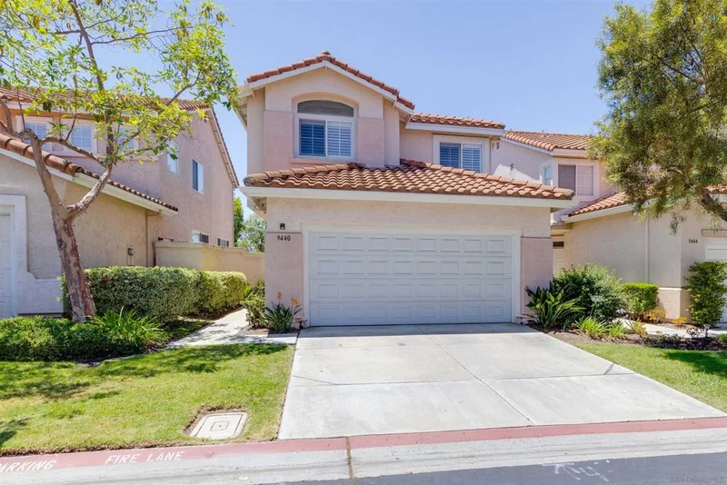 9440 Capricorn Way photo 2