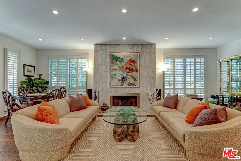 Photo 2 of 148 S Crescent Drive 101