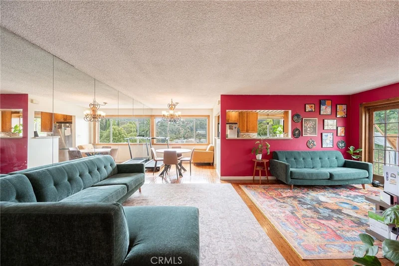2260 N Cahuenga #507