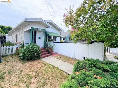 3524 Wisconsin St photo 2