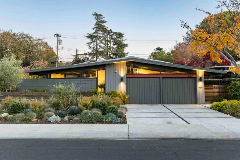 346 Tioga Court, Palo Alto, CA 94306