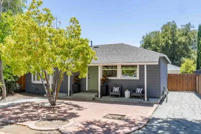 4158 Baker Avenue