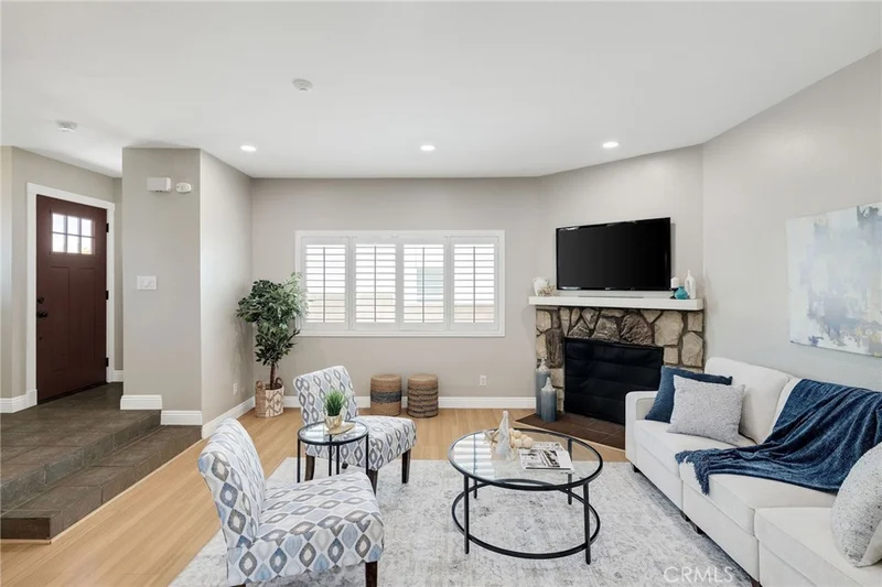 2703 Rockefeller 1