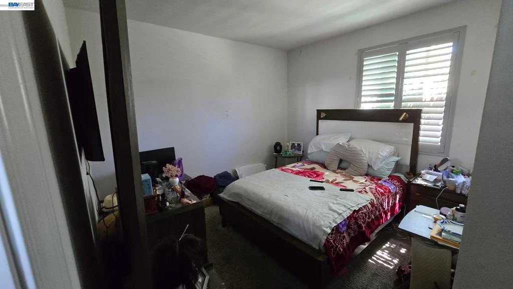 Interior 2