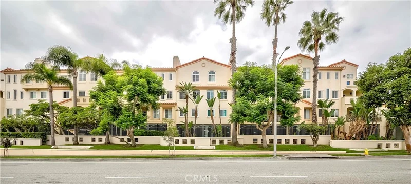 5500 Torrance Boulevard A304 photo 2