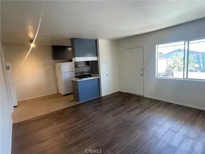 6510 Mabrisa Ave B photo 2