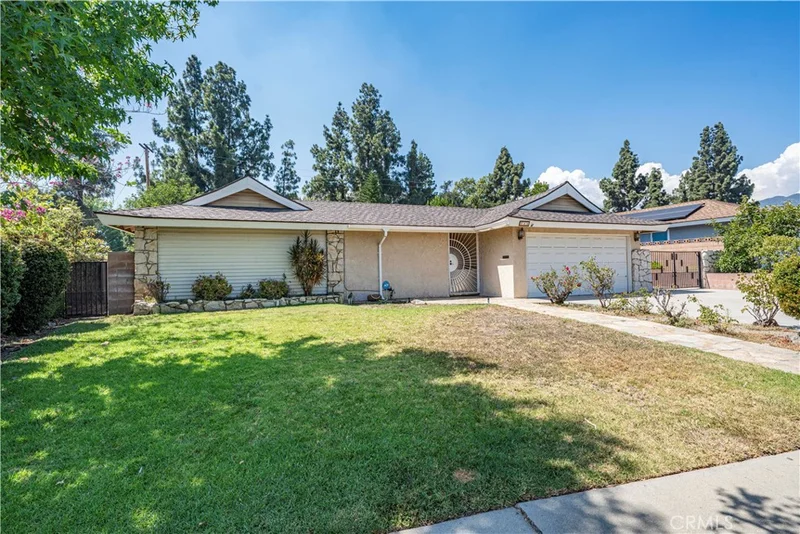 711 E Cypress, Glendora, CA 91741