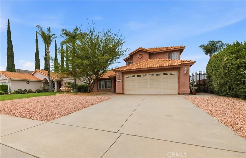 1547 Columbia Street photo 2