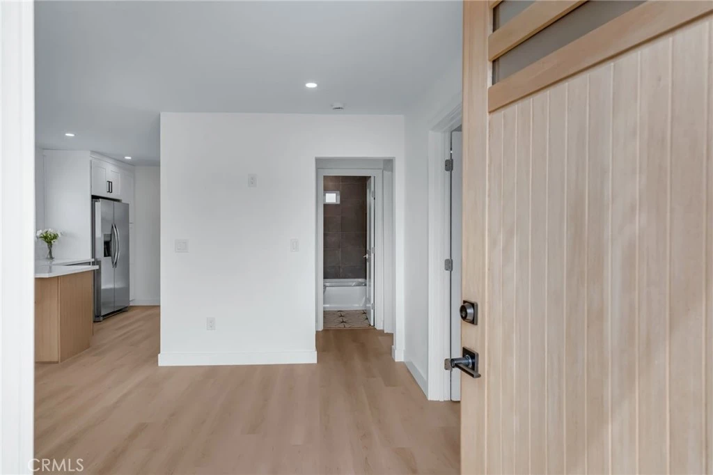 Interior 4