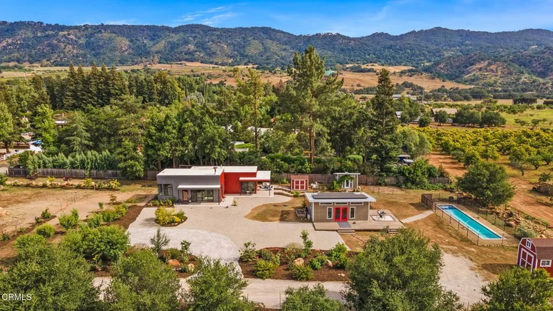 Photo 2 of 12135 Chumash Road