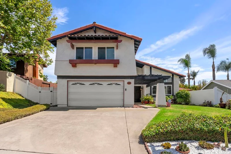 1396 Valencia Loop