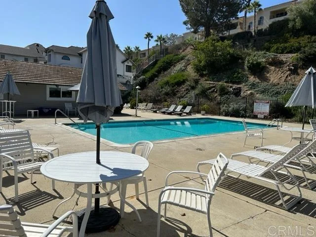 471 BAY MEADOWS Way photo 2