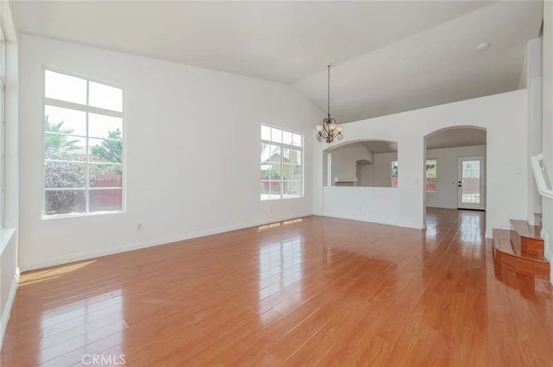 4280 Jenkins Ln photo 2