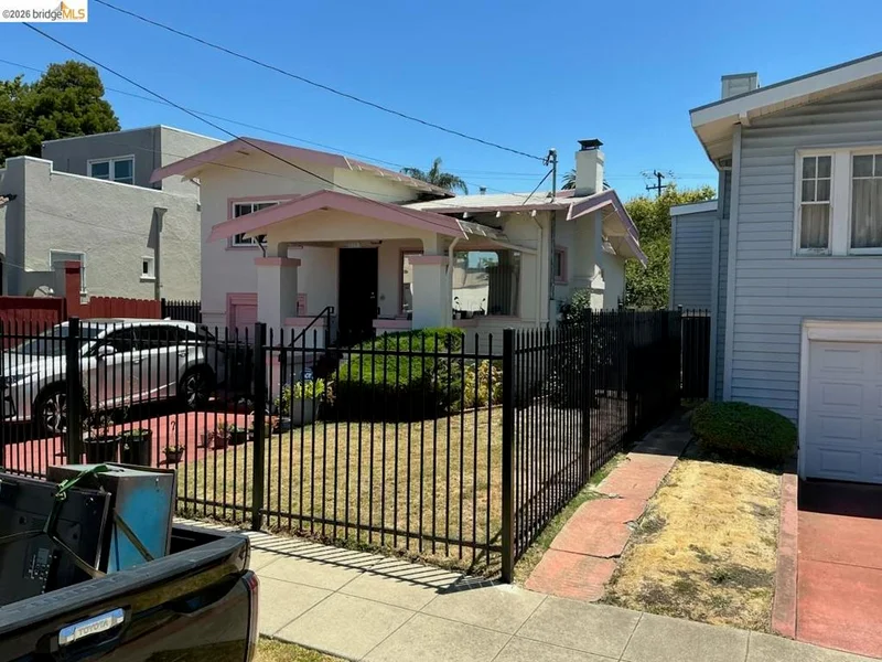 1862 66Th Ave photo 2