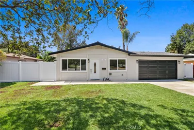 346 Victoria photo 2