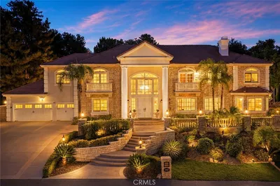 2868 Oak Knoll Dr