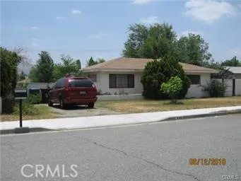 448 W King, Banning, CA 92220