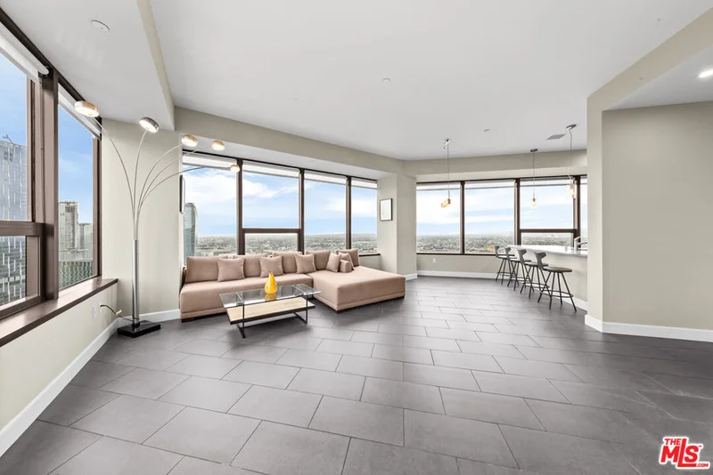 1100 Wilshire Boulevard 2411