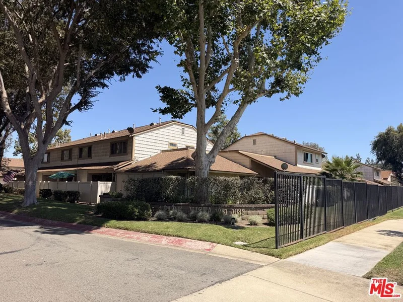 1031 S Palmetto Avenue H-6 photo 2