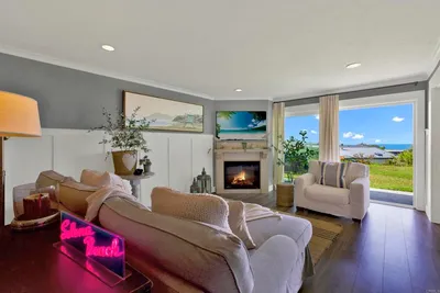 640 W Solana Circle 19