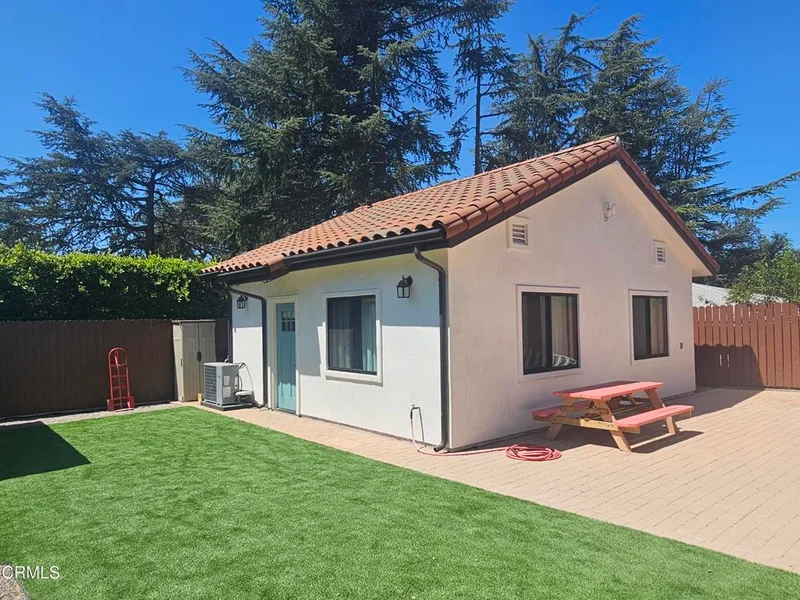 2202 Cross Street Adu, La Canada Flintridge, CA 91011