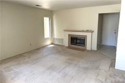 39300 Medina Court photo 2