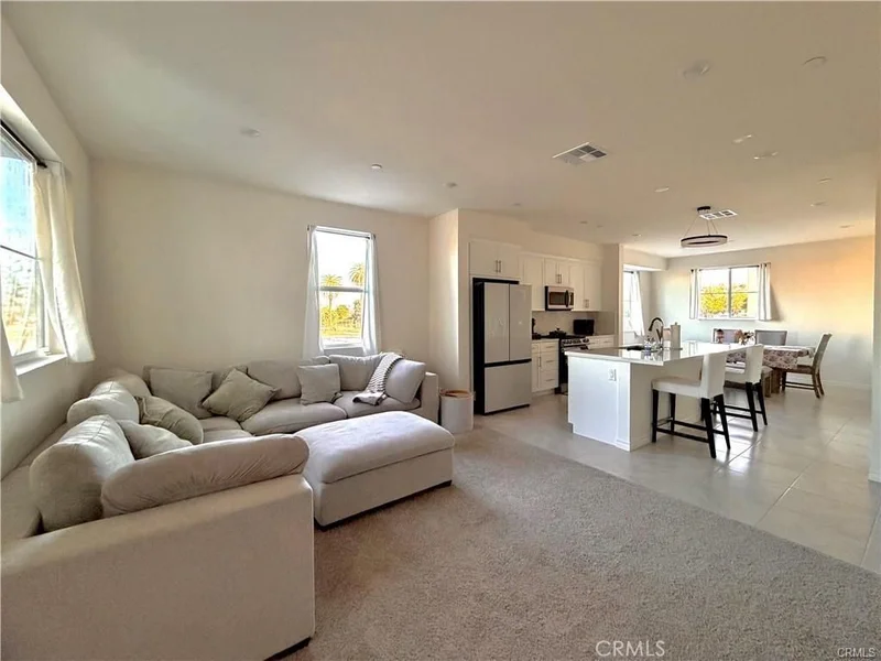 11456 Artesia