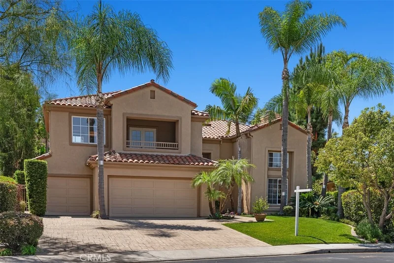 Photo 2 of 2150 Chandler Drive