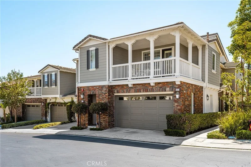 4001 Balmoral photo 2