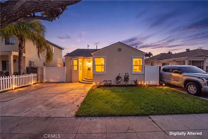 2741 Gale Avenue photo 2