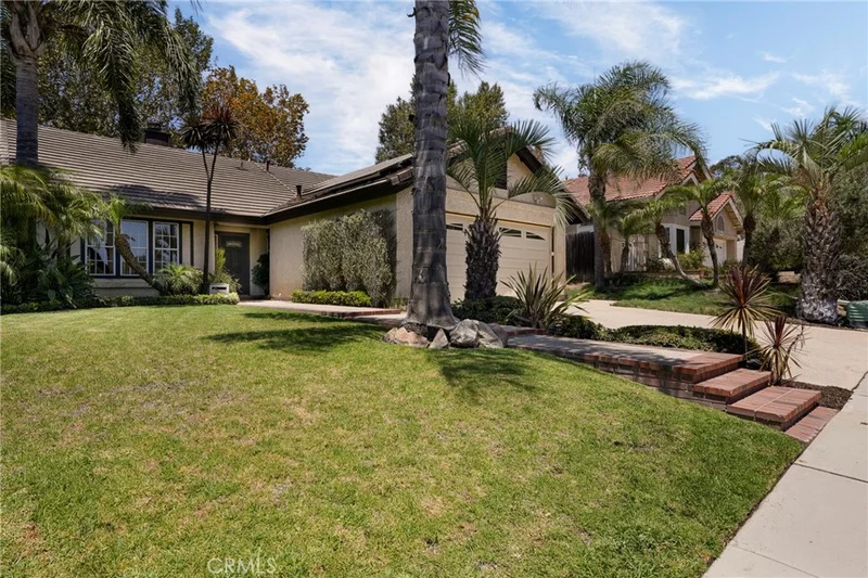 1895 Old Ranch Road, Camarillo, CA 93012