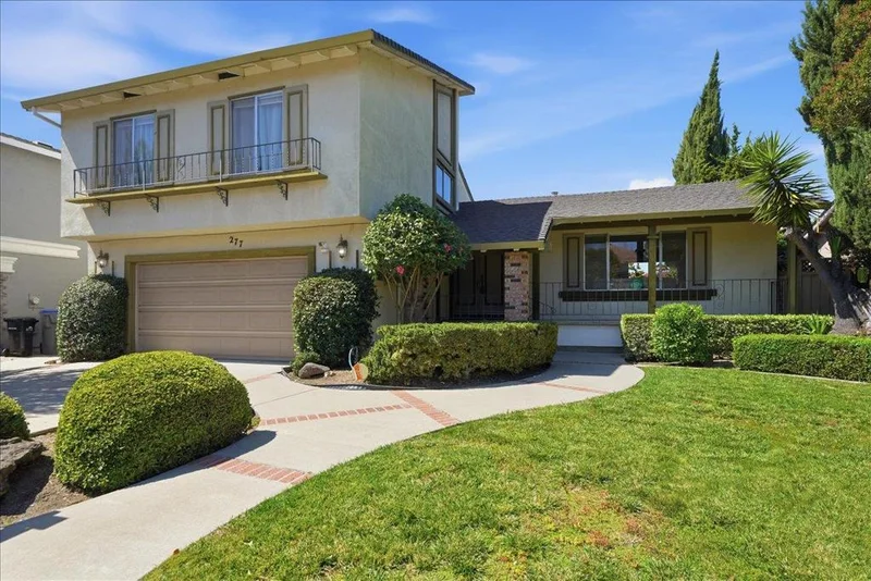 277 Moraga Way