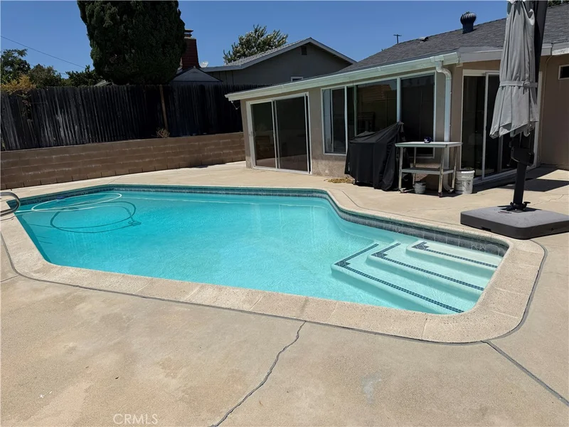 910 Orangewood