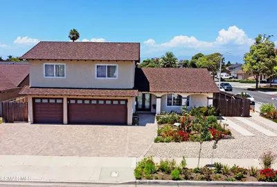 2401 El Portal Way