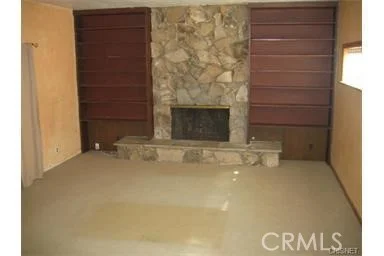 6724 Jumilla Avenue photo 2