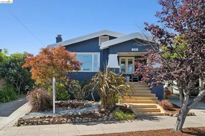 1615 Buena Ave