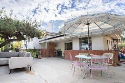 9525 Woodley