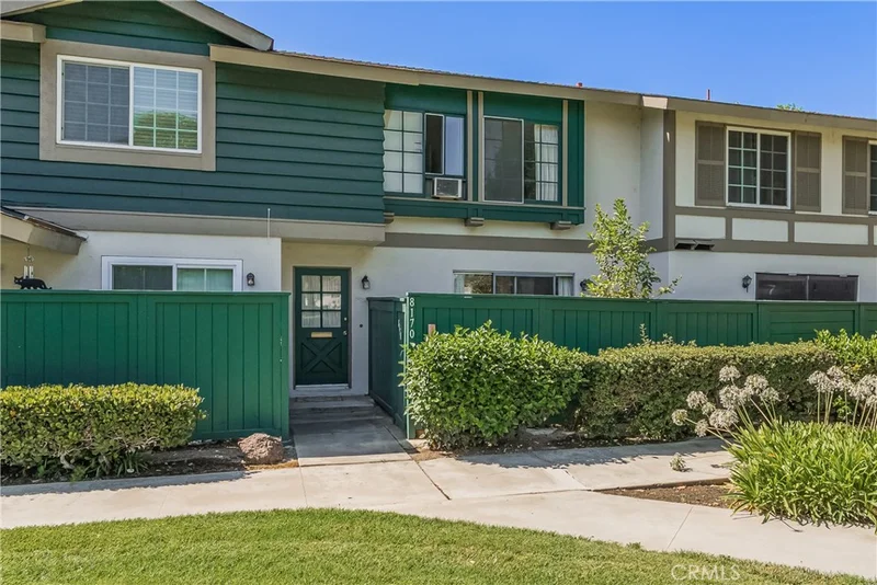 8170 Glengarry