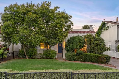 1612 Easton Drive