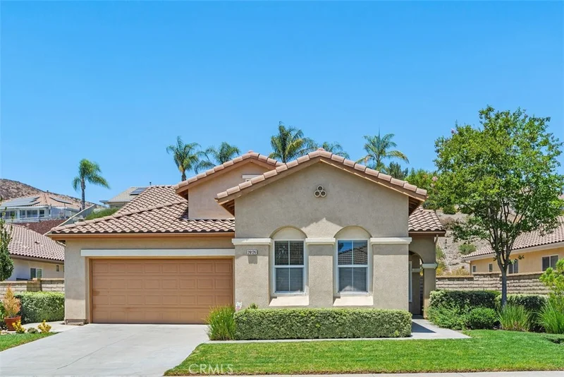 28126 Panorama Hills Drive photo 2