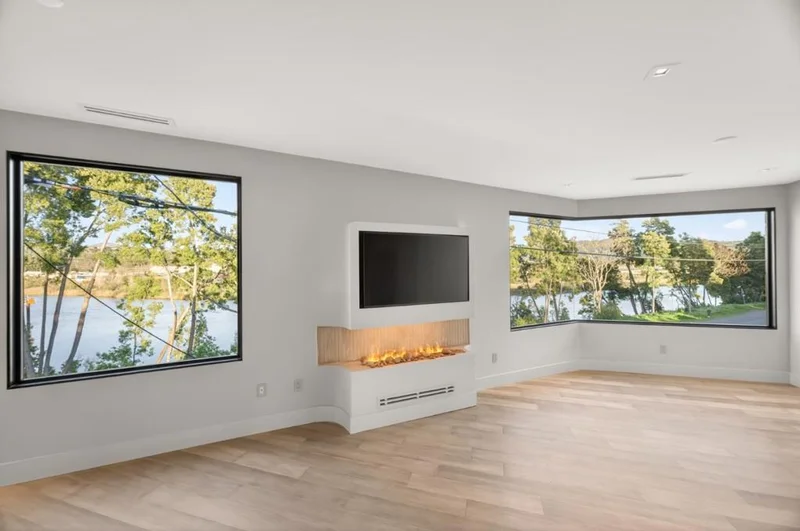 585 Riverside Drive 585 C