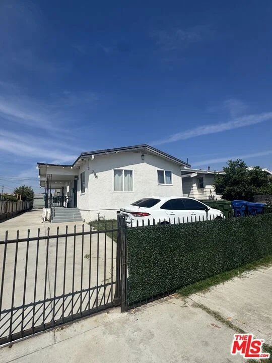 335 E 65th Street 337