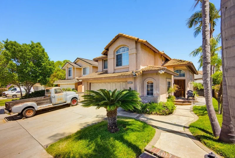 14345 Village View photo 2