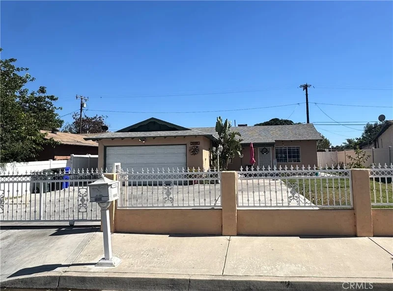 2313 Portola
