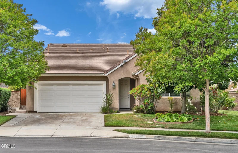 24889 Ash Tree Court photo 2
